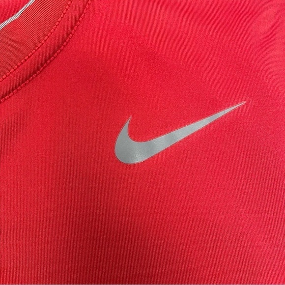 Nike Pro Combat Dri Fit Red Men’s Fitted Short Sleeve T-Shirt Size Large - Picture 3 of 11